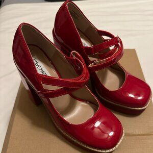 STEVE MADDEN • Red Patent Mary Jane Platform Heels • Size 8 NIB
